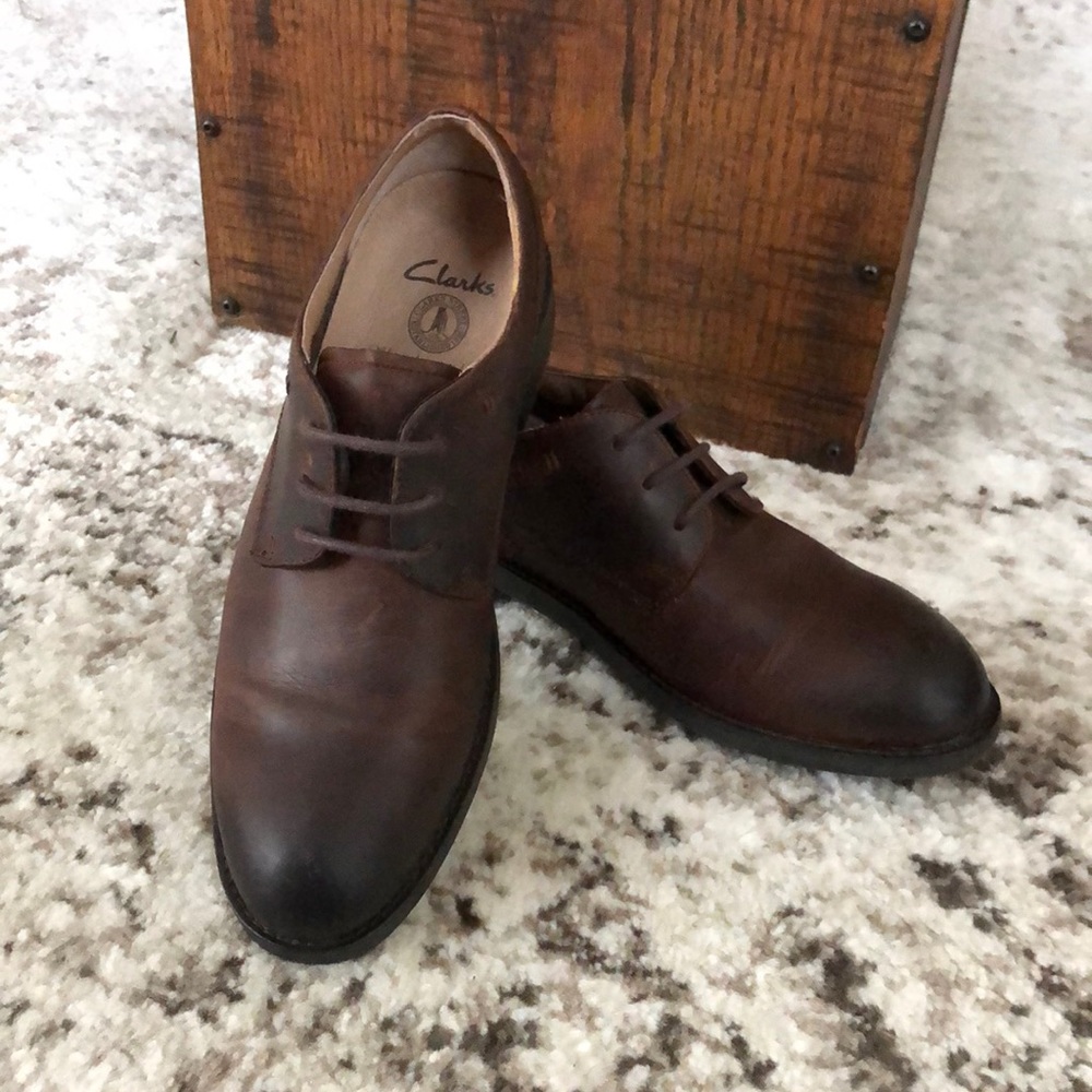 Clarks Leather plain toe oxford